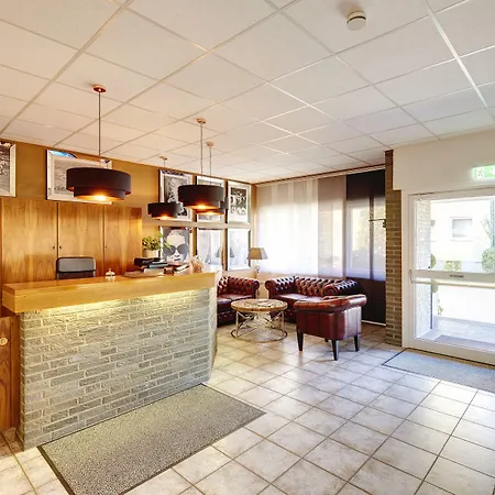 Stadt Mit Klimaanlage 3*