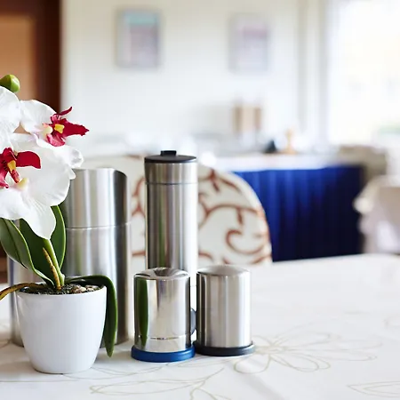 Stadt Mit Klimaanlage 3*