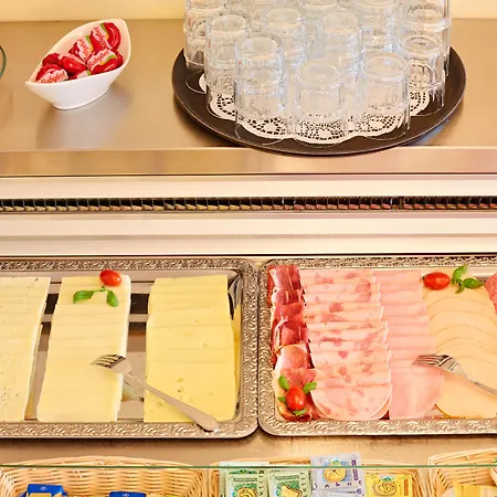 Stadt Mit Klimaanlage 3*