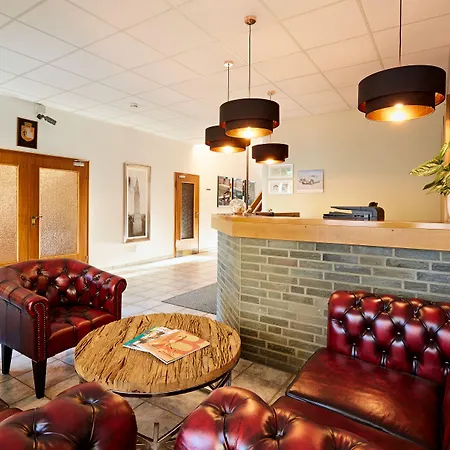 Hotel Stadt Mit Klimaanlage 3*