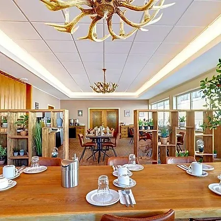 Stadt Mit Klimaanlage Hotell