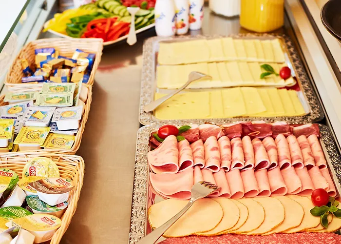 Stadt Mit Klimaanlage Hotel 3*