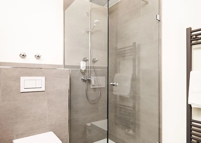 Stadt Mit Klimaanlage Hotel 3*