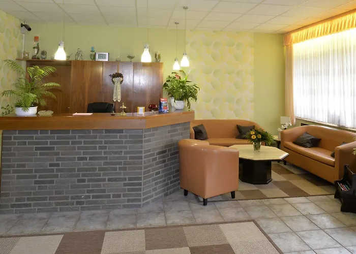 Stadt Mit Klimaanlage Hotel